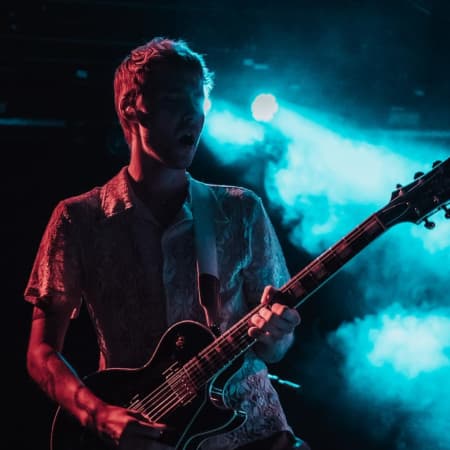 Mentor Joona live on tour
